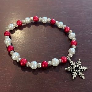 🎄🎁 Snowflake bracelet